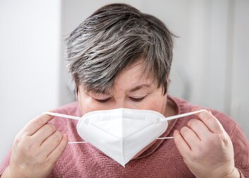 Sbírka respirátorů pro lidi v nouzi